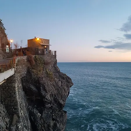 Marina Beautiful House By The Sea - Parking * مونتيروسّو ال ماري
